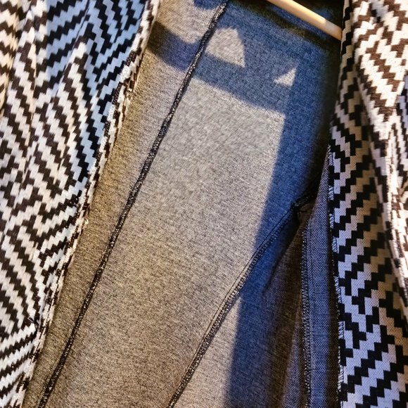 *SALE* URBAN BEHAVIOR Fishbone chevron stripe light long blazer coat jacket Sz L - Picture 7 of 7